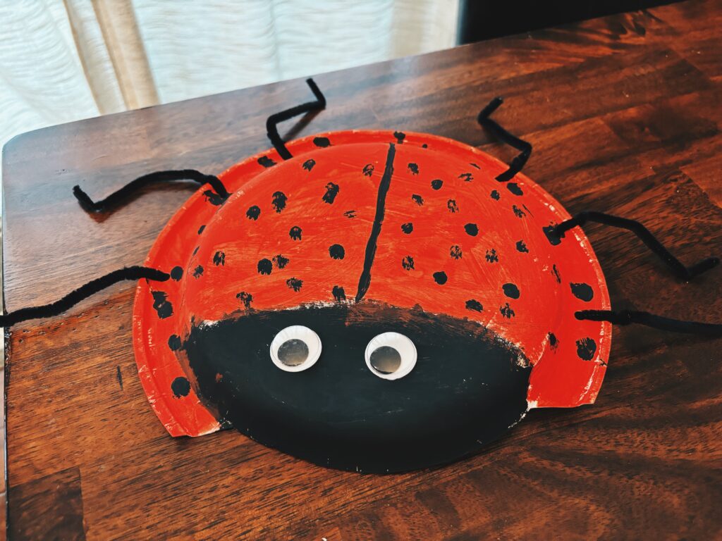 Paper plate ladybug crafts